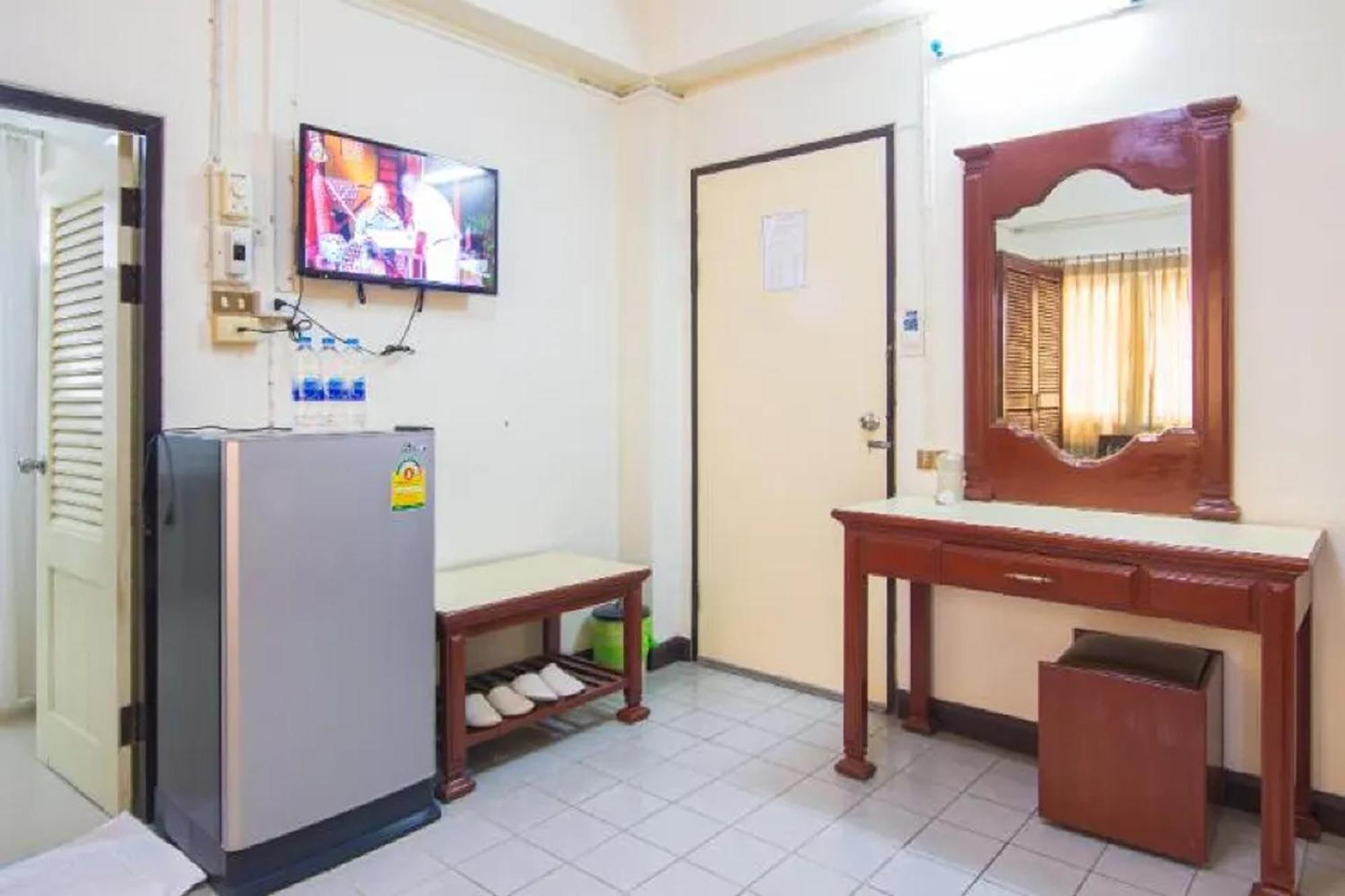 Khelang Nakorn Hotel Lampang Luaran gambar